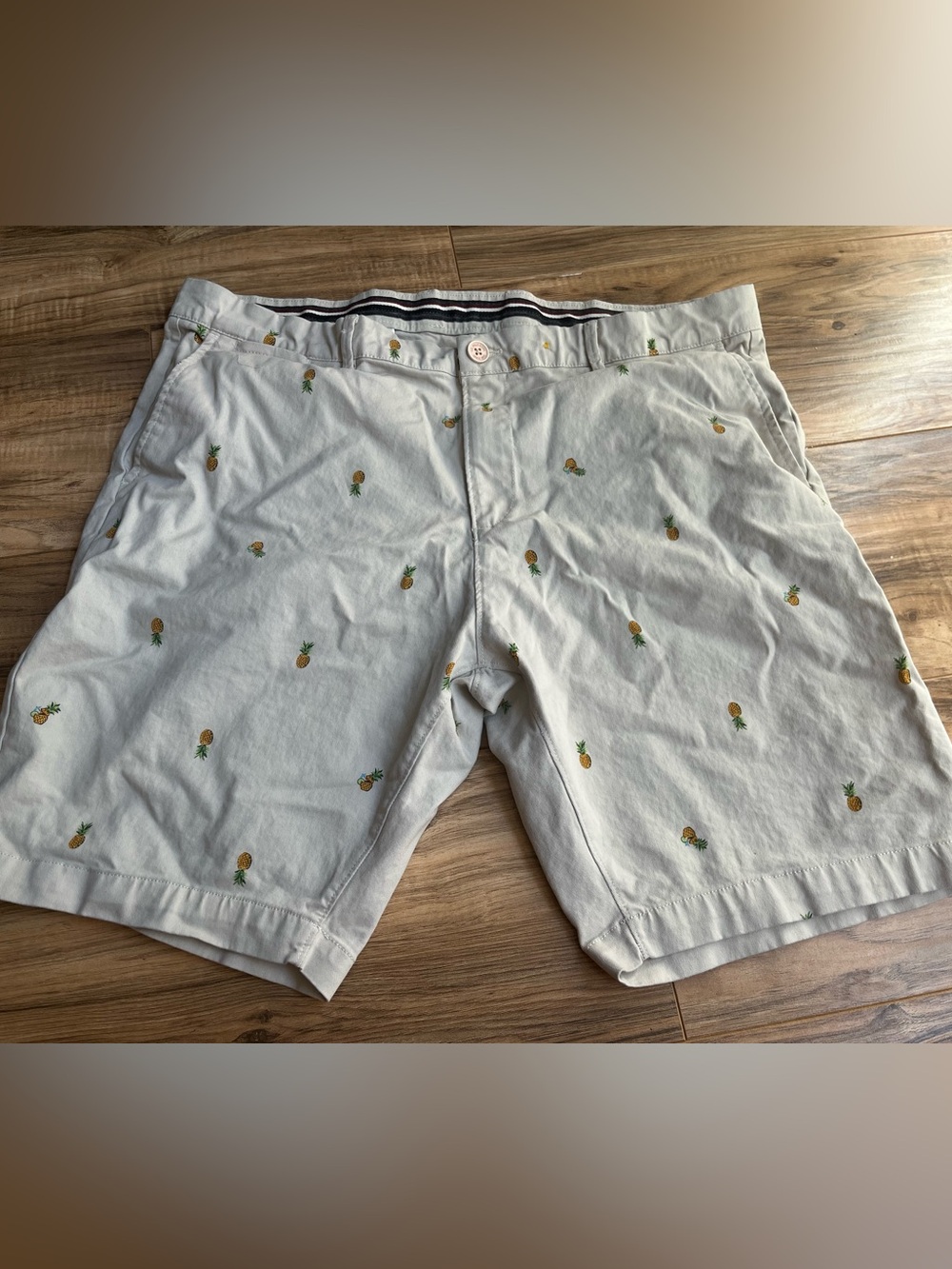 US Polo Assn Men Khaki Chino Shorts Size 38 Embroidered Pineapple Tropical